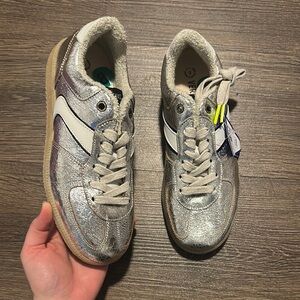 NWT Silver Verbenas